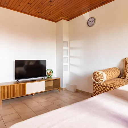 Duplex Cosy - 15 Min Cdg Et Proche Gare Apartment Stains